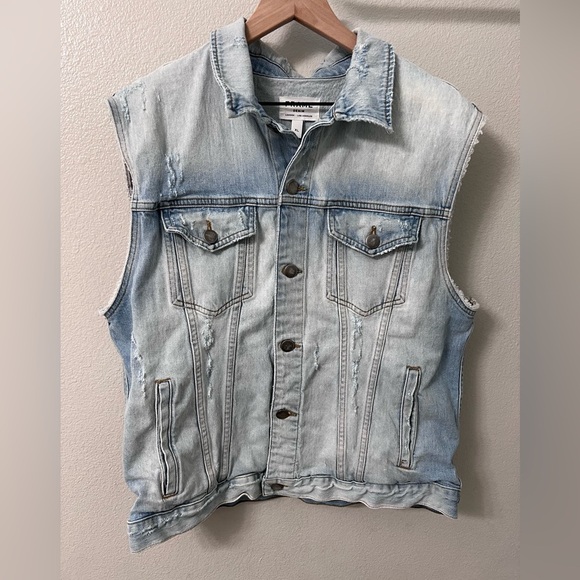 FRAME Riddle Denim Distressed Vest XL - Picture 2 of 8